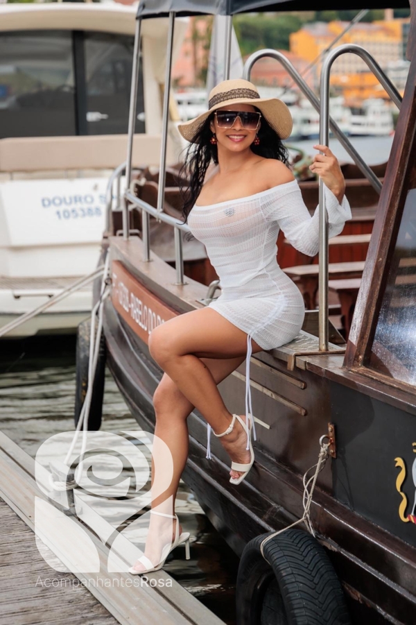 Acompanhantes Lisboa. Acompanhantes de Luxo Lisboa. Foto da Acompanhante de Luxo Érica Nunes 927947859. Atualmente disponível Lisboa | Picture Verified Escort